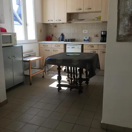 Holiday home Maison De Caractere A 5mn A Pied De La Plage *