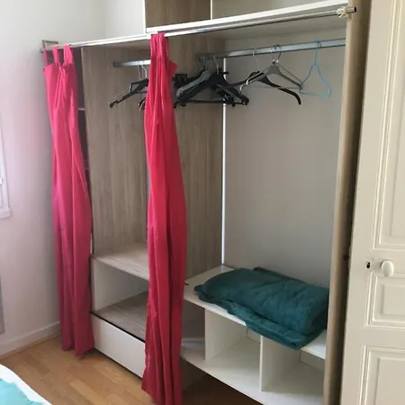 Holiday home Maison De Caractere A 5mn A Pied De La Plage
